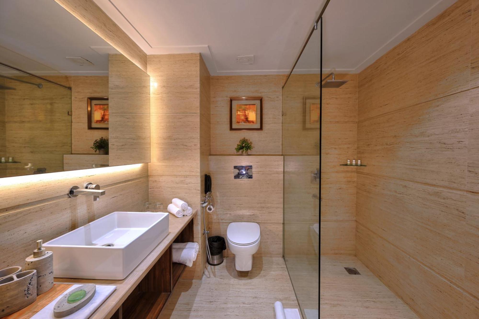 Hotel Golden Tulip Agra Agra  Exterior foto