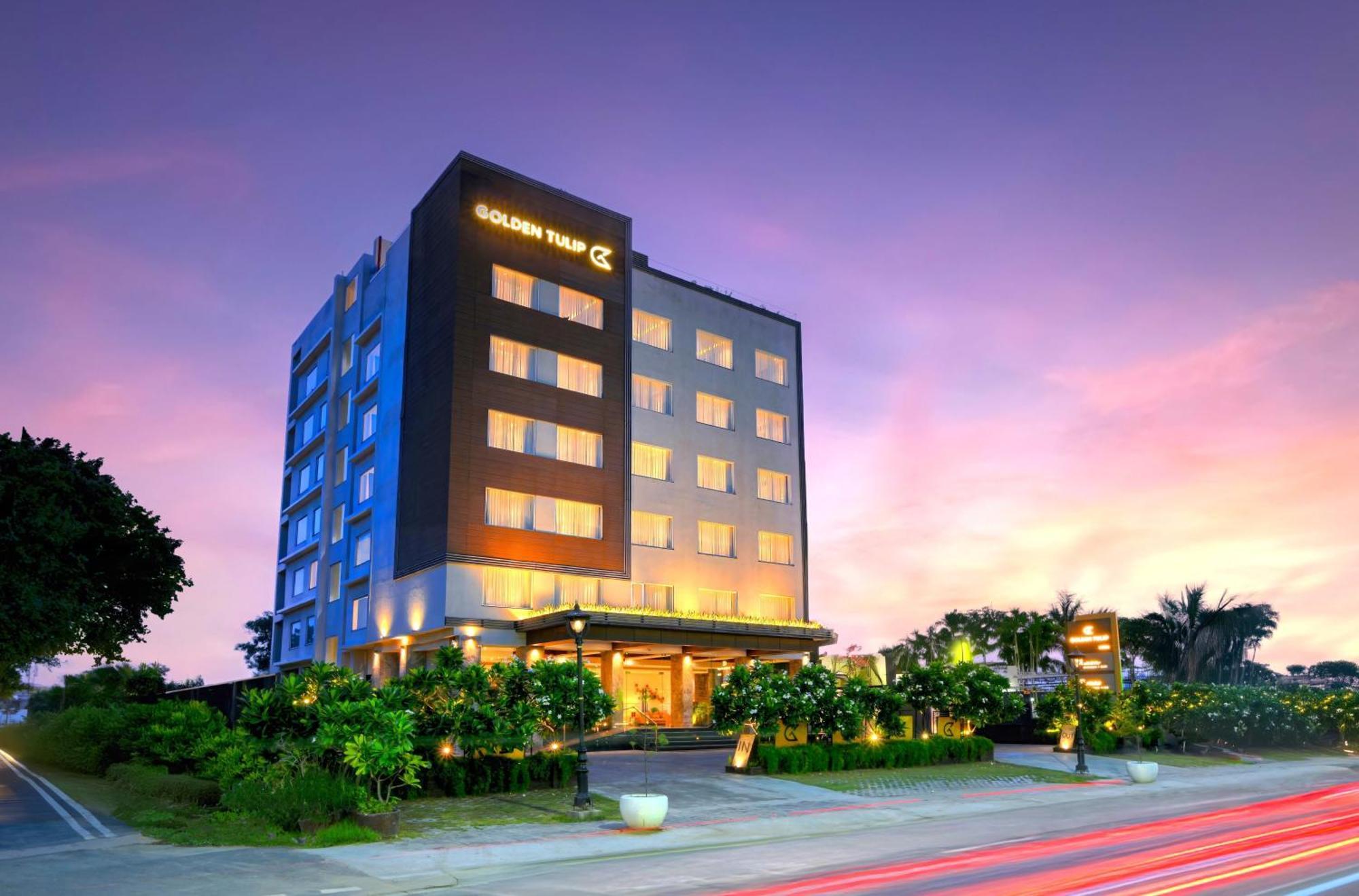 Hotel Golden Tulip Agra Agra  Exterior foto