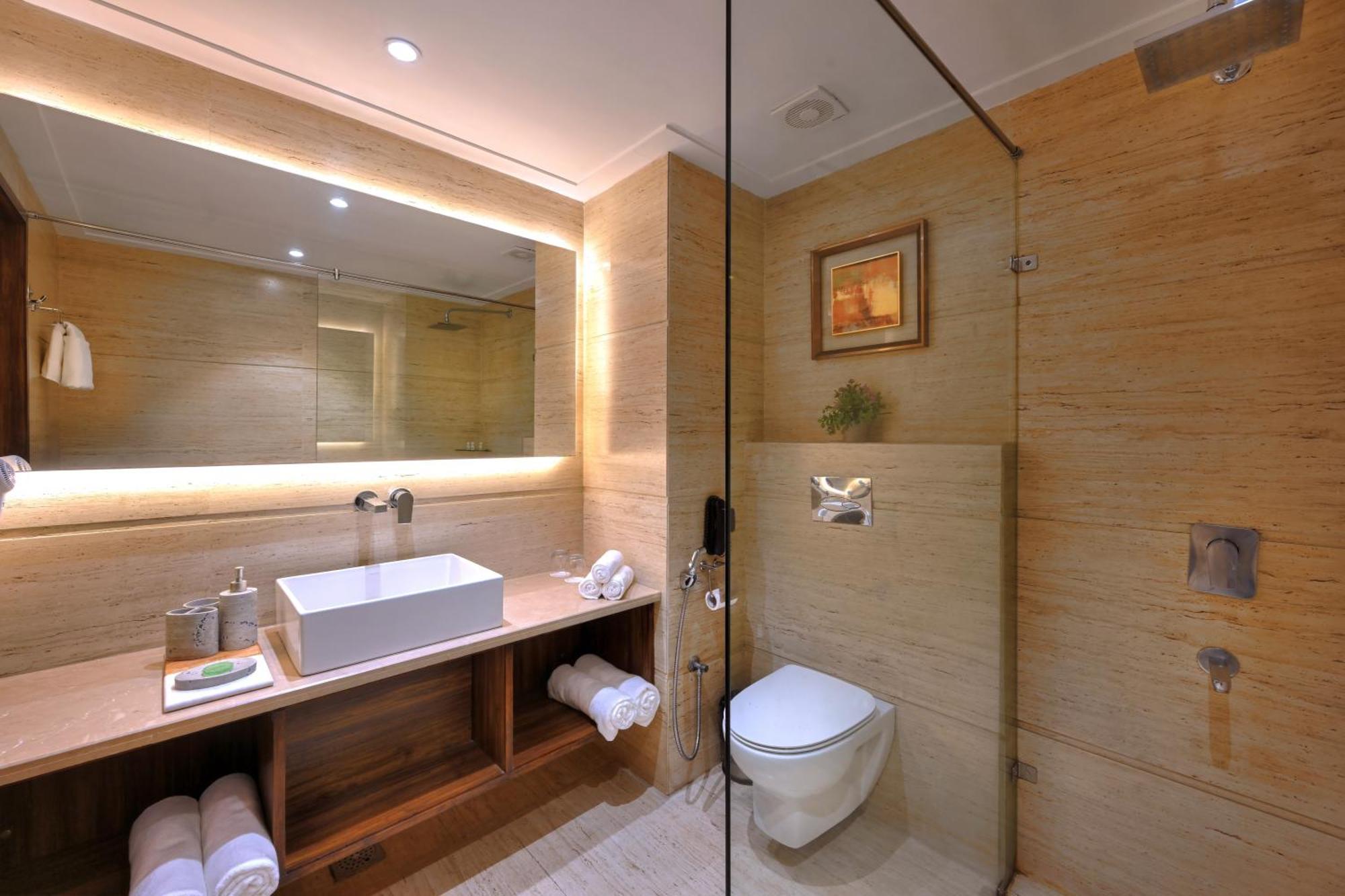 Hotel Golden Tulip Agra Agra  Exterior foto