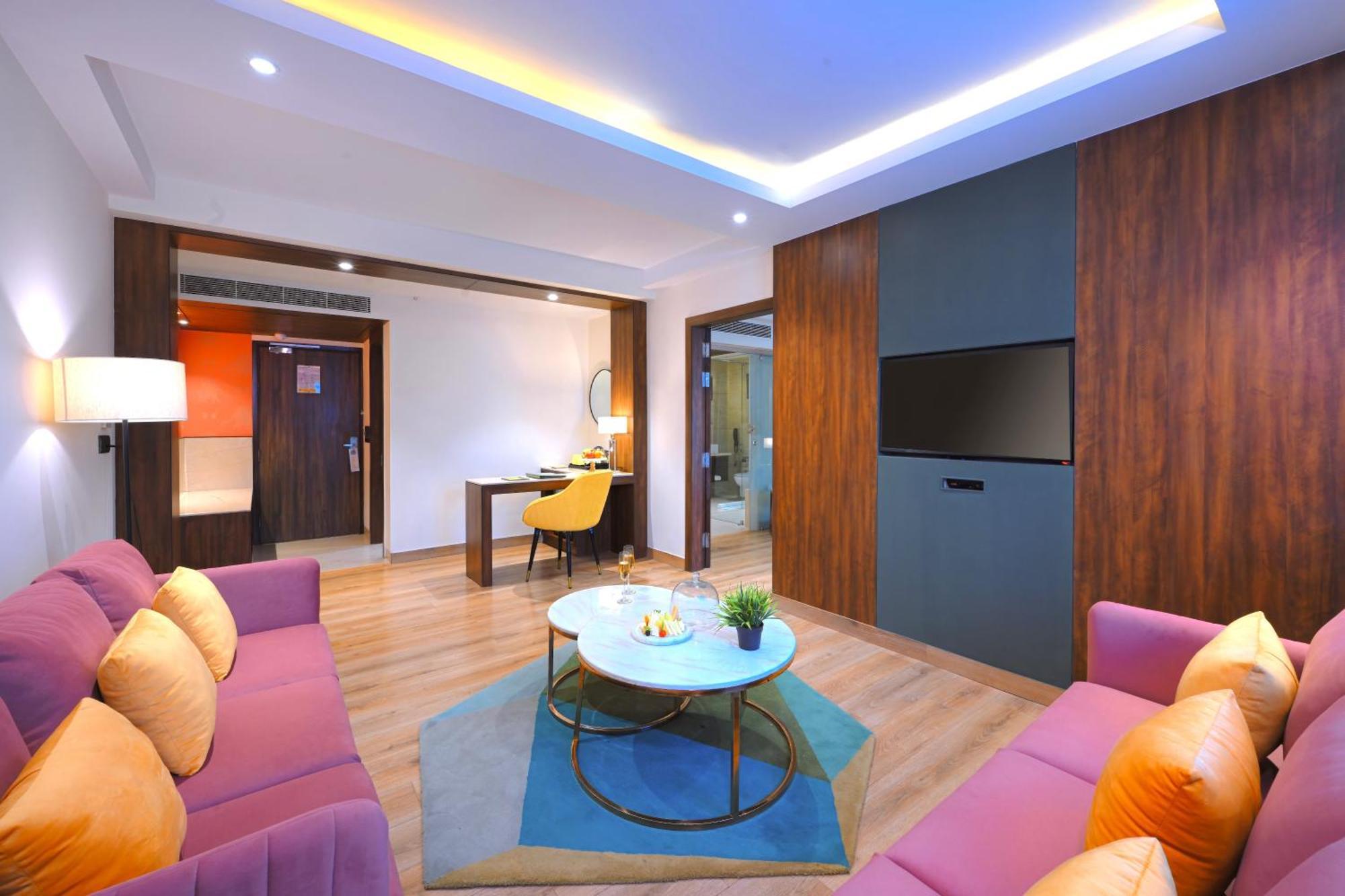 Hotel Golden Tulip Agra Agra  Exterior foto
